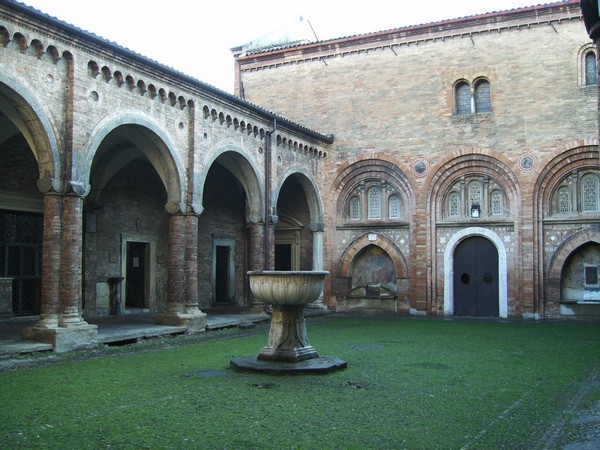 Cortile di Pilato