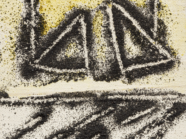 Ignazio Moncada, La sospensione, 1975. Acrilico e sabbia di Stromboli su tela, 24x18 cm. I Ph. Antonio Maniscalco