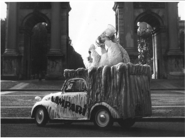 Le insegne Campari a Milano, Arco della Pace. Collezione privata