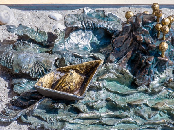 Arrigo Armieri, L'isola dei nostri sogni, 1975. Bronzo. Atelier dell'artista 