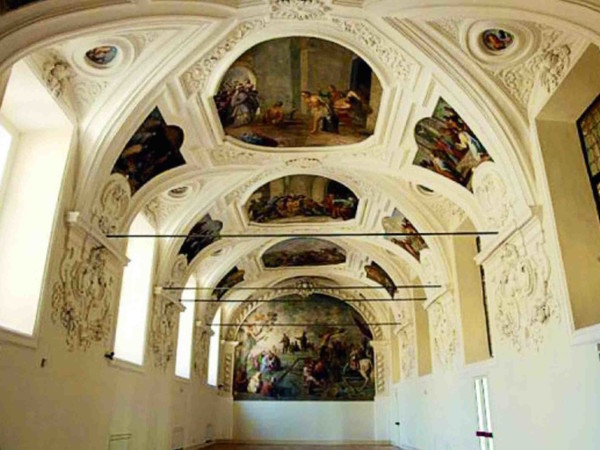 ‘Na sera ‘e maggio arti visive | musica | performance,  Chiostro di San Domenico Maggiore, Napoli