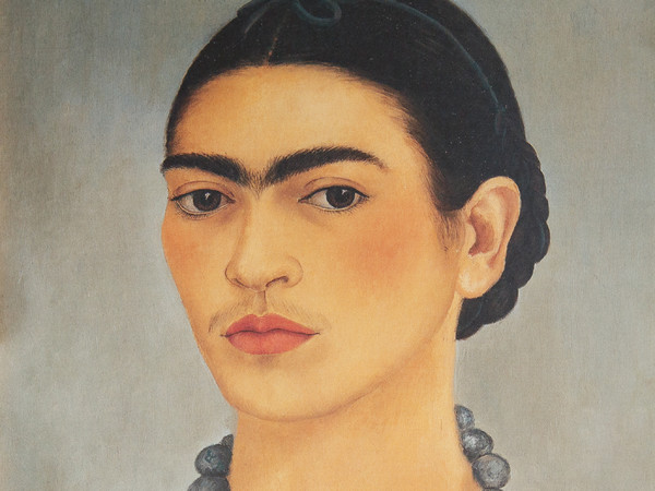 Frida Kahlo, Autoritratto con collana, 1933, Olio su lamina metallica, 29.5 x 34.5, The Jacques and Natasha Gelman Collection of 20th Century Mexican Art and The Vergel Foundation, Cuernavaca | © Banco de México Diego Rivera & Frida Kahlo Museums Trust, México D.F. | Courtesy of NAVIGARE Srl 2019