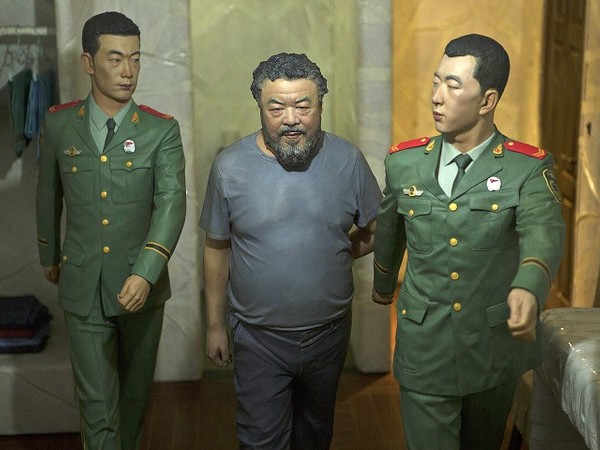 Andreas Johnsen, Ai Weiwei. The fake case
