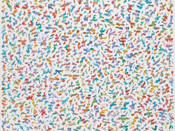 Mitra Divshali, absurdité, 2021, tecnica mista (collage carta/crayon/acrilico su tela), 50x50 cm.
