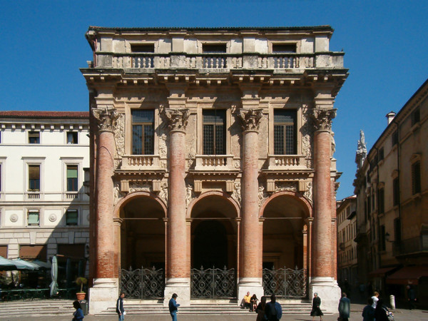 Loggia del Capitaniato