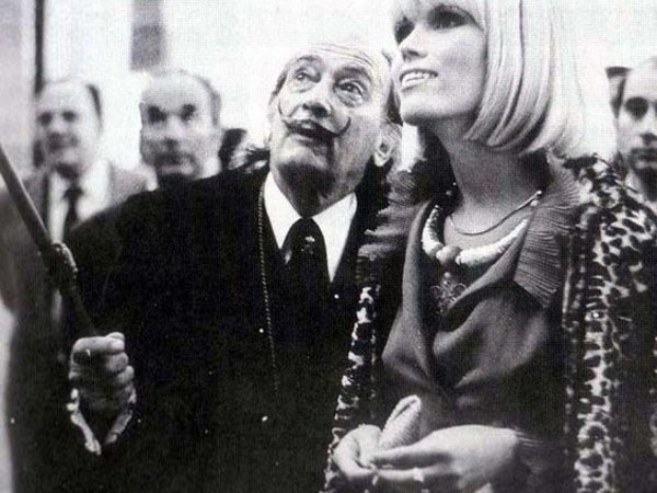 Salvador Dalì con Amanda Lear 