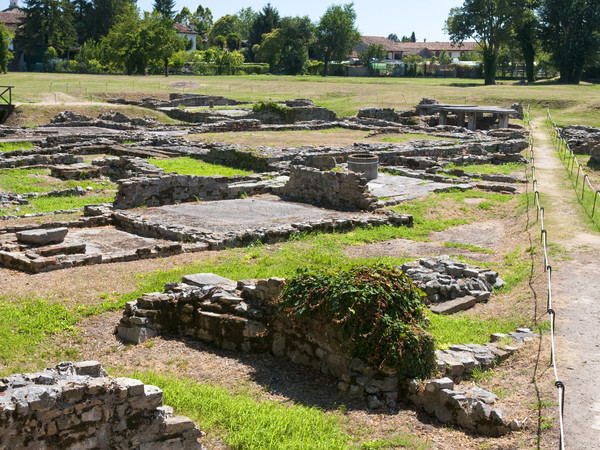 Domus Est