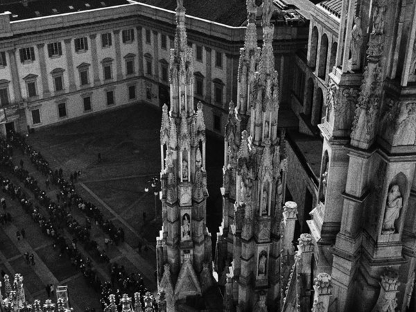 Milano. Fotografie di Carlo Orsi. Testi di Aldo Nove