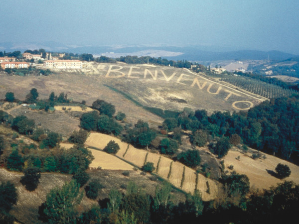 Benvenuto! Sislej Xhafa