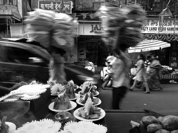 Rahul Mehrotra. The Kinetic City, Street