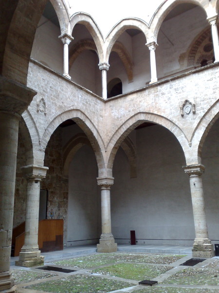 Palazzo Steri, Palermo, interno
