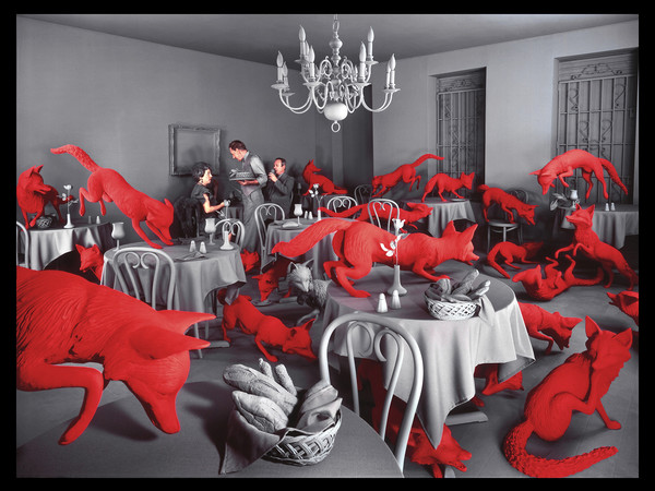 Sandy Skoglund, Fox Games, 1989