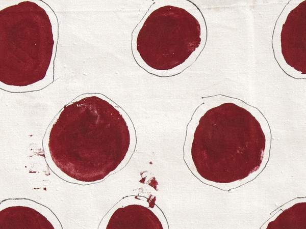 Dettaglio dell’opera di Isabella Ducrot, Il sangue è rosso, 2016, Pannolino, acrilico 50x47 cm. 