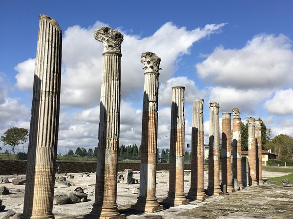 Columns and square