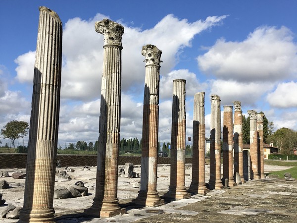 Columns and square