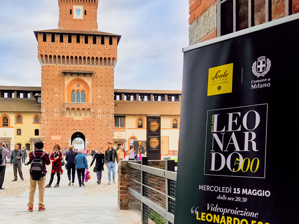 Leonardo 500 - Luci e suoni nel Cortile delle Armi, Castello Sforzesco, Milano