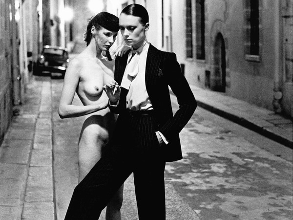 Helmut Newton, Rue Aubriot, from the series, White Women, Paris 1975 | © Helmut Newton Estate