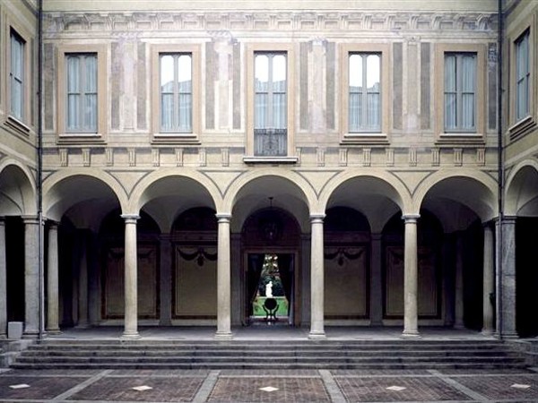 Palazzo Isimbardi, Milano