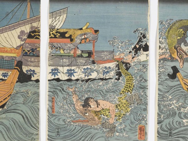 Utagawa Kuniyoshi, Asahina Yoshihide combatte con due coccodrilli nel mare nei pressi di Kamakura Kotsubo osservato da Minamoto Yoriie (Minamoto no Yoriie kō Kamakura kotsubo no umi yūran Asahina Yoshihide shiyū no wani o torau zu), 1843, Silografia policroma (nishikie), 79.5 x 39 cm, Masao Takashima Collection