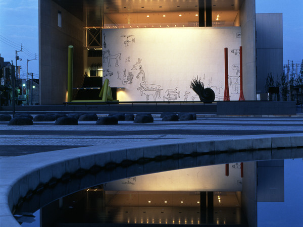 Yoshio Taniguchi, Marugame Genichiro-Inokuma Museum of Contemporary Art and Marugame City Library