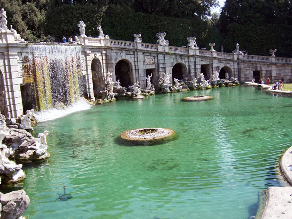 Caserta Parco Reale, Fontana di Eolo, particolare