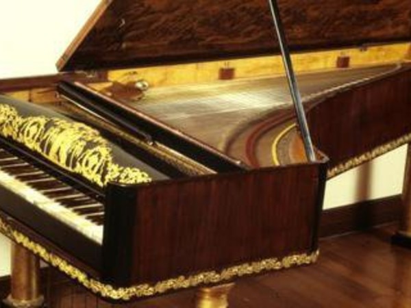 Suoni di una battaglia. Il pianoforte di Lipsia, Museo Napoleonico, Roma