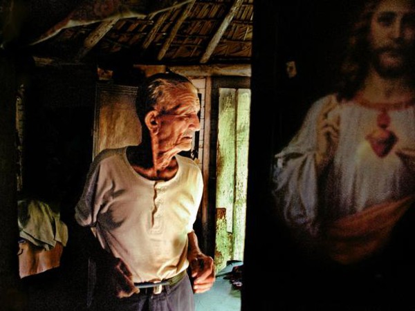 Ernesto Bazan, Man and Christ, Viñales, Cuba