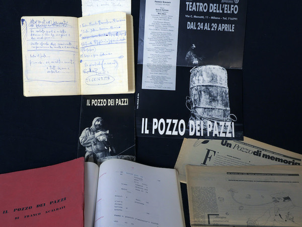 Esempi di materiali d'archivio relativi allo spettacolo Il pozzo dei pazzi