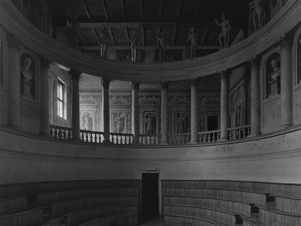 Hiroshi Sugimoto - Teatro all’Antica, Sabbioneta 2015, gelatin-silver print, 85,5 x 72 x 3 cm. (framed)