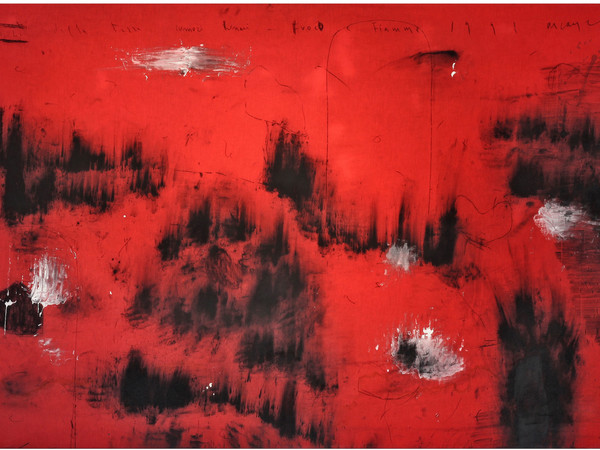 Arcangelo, Mai cerchi della terra rumori, fuoco e fiamme, 1991, tecnica mista su lenzuolo rosso, cm. 145x245