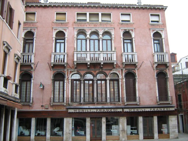 Картинки по запросу bragadin palazzo rialto