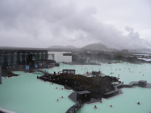 Blàa lòniò (Laguna blu), area geotermale nella penisola di Reykjanes (Islanda) I Ph. Simonetta Zanon