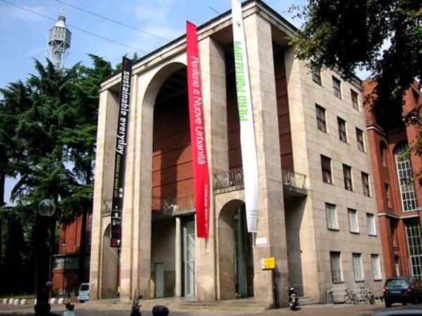 Triennale di Milano, esterno