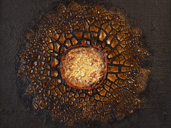 Enrico Magnani, Gold of the Earth No. 7, 2012, olio, acrilico, sabbia, pietre, argilla e foglia, oro 24kt su tela e materiale polimerico, cm. 60x60