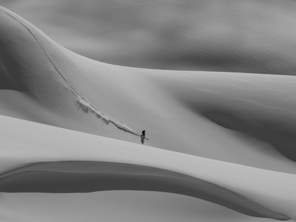 Pierluigi Orler, The perfect ride, Passo Rolle, 2014 , Nacio 2000