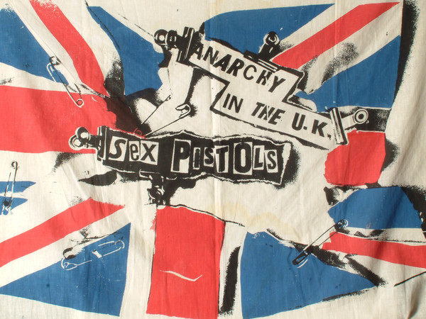Jamie Reid, Anarchy in the UK Muslin Flag, 1976. Screenprint on muslin, mm 700x900
