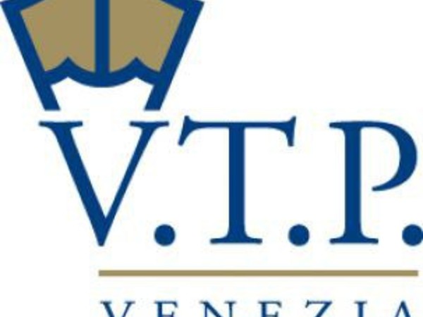 Antiche manifestazioni del patrimonio culturale intangibile e attività turistiche: il caso di Venezia