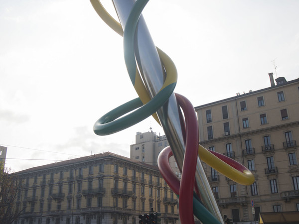 Ago, Filo e Nodo, Piazza Cadorna, Claes Oldenburg