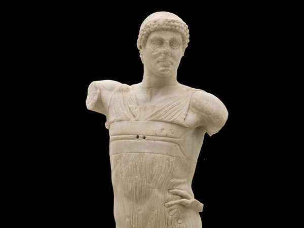 Auriga di Mozia, 450-440 a.C. Marmo, h m 1,81. Provenienza: Mozia, zona K, scavi 1979 Mozia (TP), Museo “G. Whitaker”