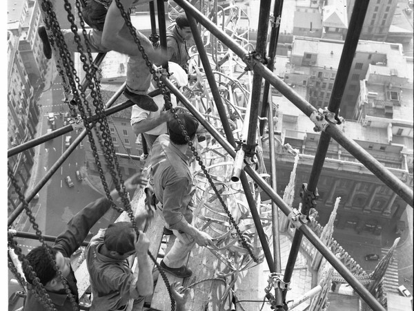 Restauro della Madonnina, Archivio della Veneranda Fabbrica, Milano, luglio 1967