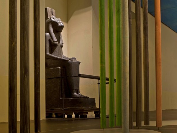 Francesco Venezia, Allestimento della mostra “Egitto Pompei” presso il braccio settentrionale del porticato della Palestra Grande | © Foto di Alessandra Chemollo