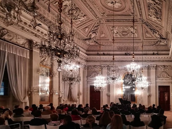 Concerto nella Sala Bianca, Palazzo Pitti, Firenze