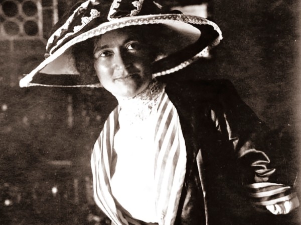 Rosa Genoni, 1903