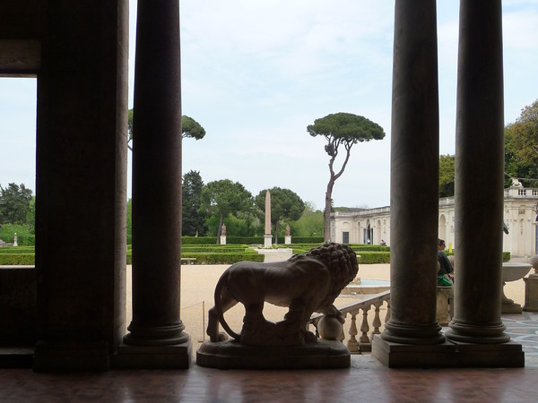 I leoni di Villa Medici, Roma | © Wikimedia Commons Photo by Warburg 2010