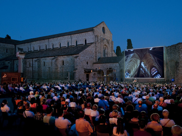 Un'immagine dell'<em>Aquileia Film Festival</em> dello scorso anno, Piazza Capitolo, Aquileia | Foto: © Gianluca Baronchelli<br />