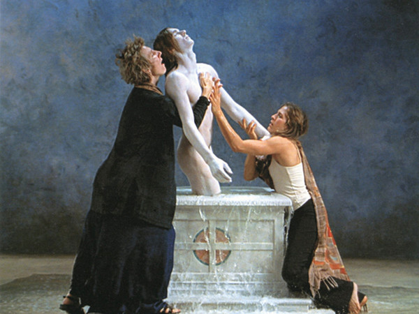 Bill Viola (New York 1951), Emergence 2002, Long Beach, CA, Bill Viola Studio