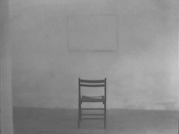 Claudio Parmiggiani<span>, </span><em>Delocazione</em><span>, 1974, video, b/n, mono, 8’13”</span>