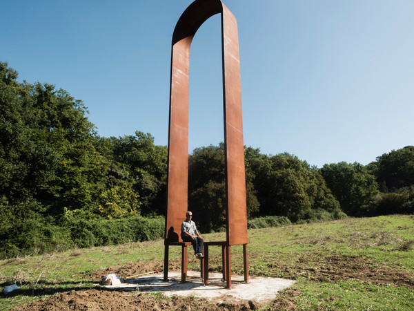 Giancarlo Neri + Dialogo Infinito, Parco del Sorbo, Formello, Roma, 2019 | Foto: © Angelo Cricchi | Courtesy of Angelo Cricchi