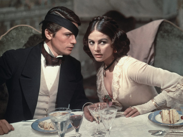 Claudia Cardinale e Alain Delon sul set di Il Gattopardo di Luchino Visconti, 1963 