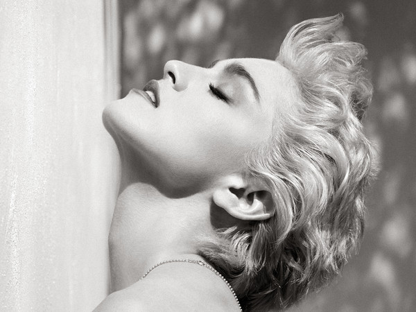 Herb Ritts, Madonna (Profilo True Blue), Hollywood 1986 | © Herb Ritts Foundation